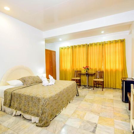 Kalibo Hotel Экстерьер фото